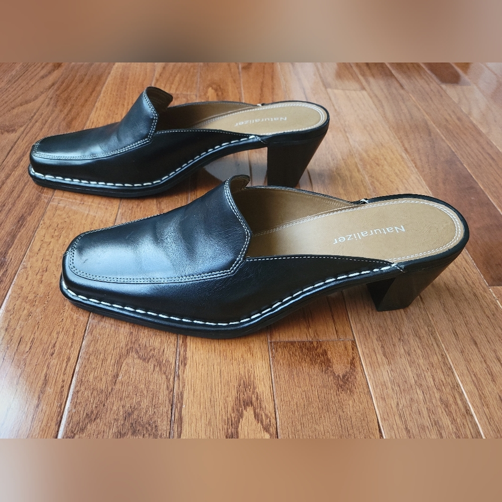 Naturalizer - Picture 3 of 8